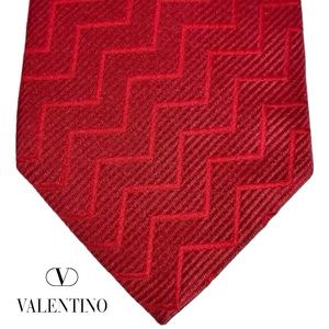 Valentino Necktie 59” Red 100% Silk Tie Made in‎ Italy